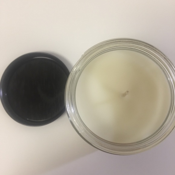 🆕 {Bath & Body Works} Watermelon Lemonade Candle - Picture 3 of 3